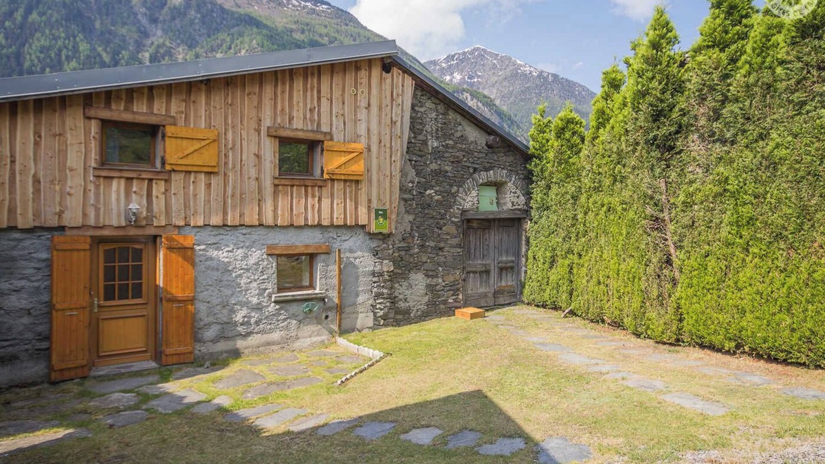 Saint-Andre House | LE BOUQUETIN - SAINT ANDRE