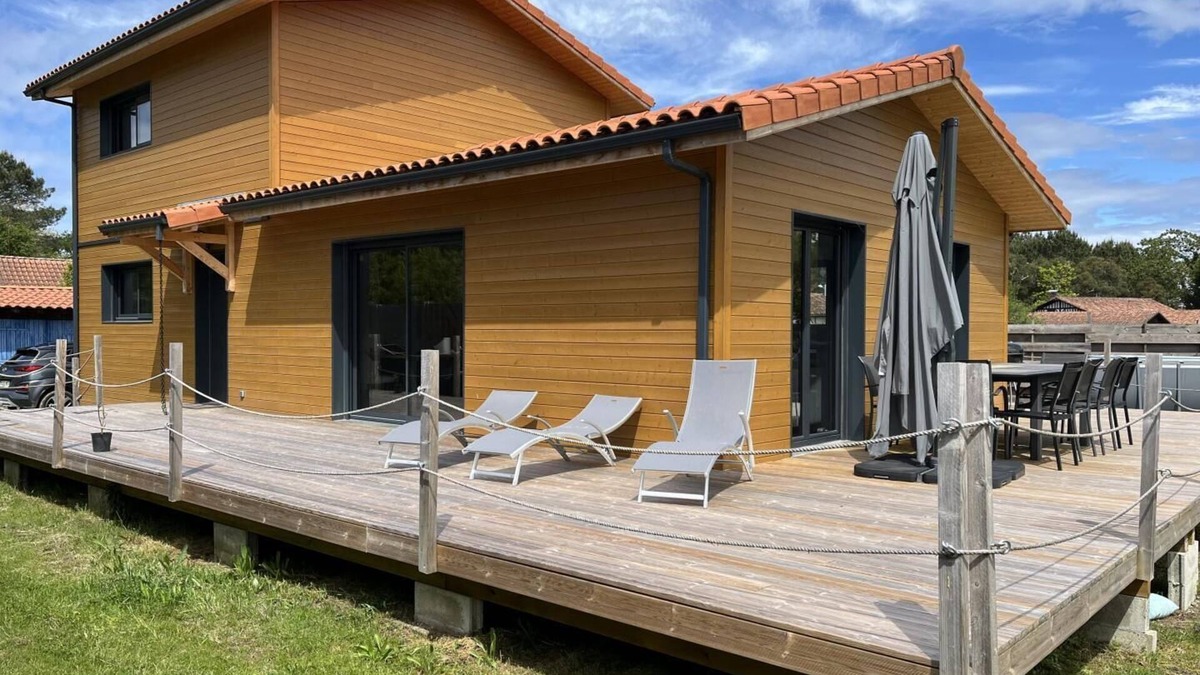 Lit-et-Mixe House | Le Cap - LIT ET Mixe