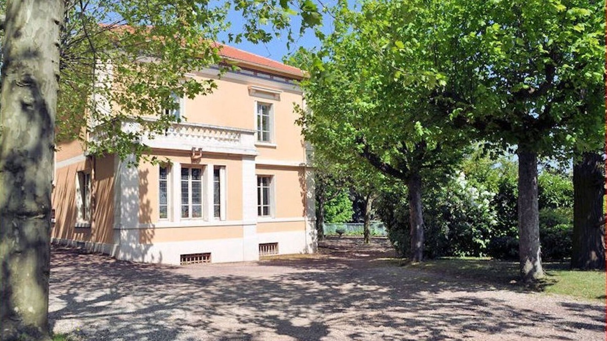 Vancia - Crepieux House | Le Castel Biodiversity Park - Florentine room