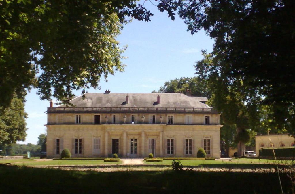 Bressey-sur-Tille Bed & Breakfast | Le Château de BRESSEY & son Orangerie
