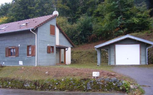 Saint-Nabord House | le chalet