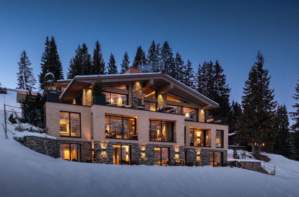 Lech am Arlberg Ski Chalet | LE CHALET - Luxury Hideaway
