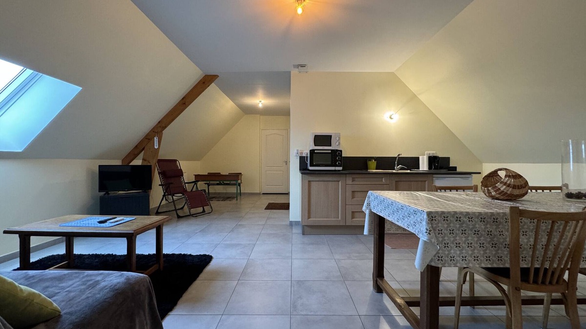 Chaufour-Notre-Dame Apartment | Le Champ de la Fontaine - Campagne - Confort - Rêv