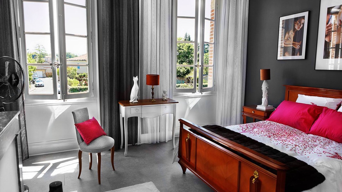 Albi Bed & Breakfast | LE CHERCHE MIDI Guest rooms EQUIPPED KITCHEN large garden SECURE PARKING