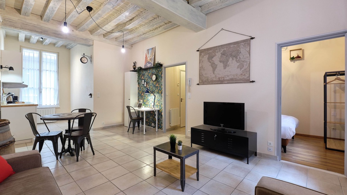 Old Town Apartment | Le Cheval de Troyes - F2 Champenois Hypercentre