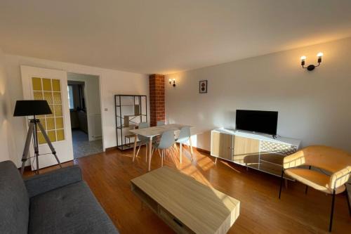 Cote Est Soquence Apartment | Le ciel havrais