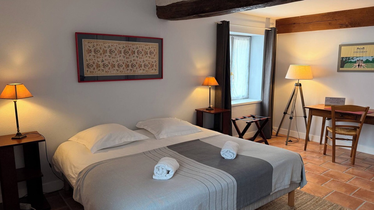 Cour-Cheverny House | Le Clos des Huards Vineyards, Bikes & Castles
