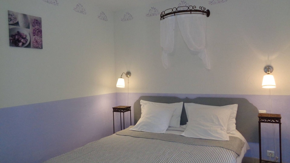Lacoste Bed & Breakfast | Le Clos des Lavandes-Double Provence-Terrasse-Lacoste Luberon Provence
