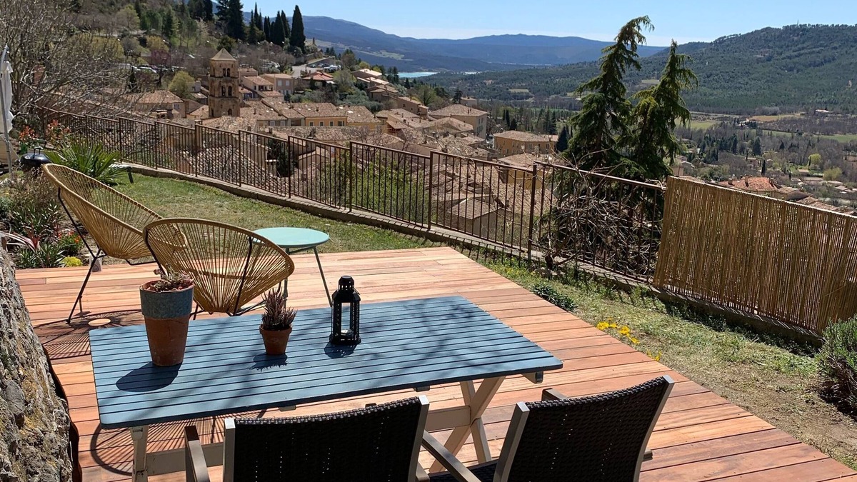 Moustiers-Sainte-Marie House | Le Clos Finon: A shed in Moustiers Sainte Marie