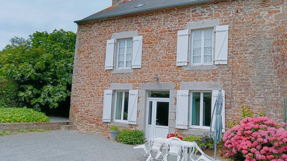 Saint-Guinoux House | Le Clos Neuf - SAINT-GUINOUX