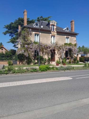 Ligny-le-Ribault House | Le clos st Justin Soirée Brame du Cerf en Sologne Guide Particulier mois d'Octobre