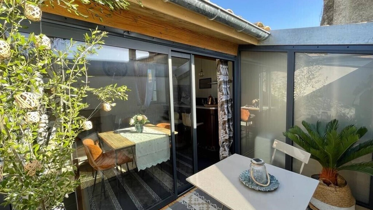 Grillon House | Le Comptoir de Camille just for you