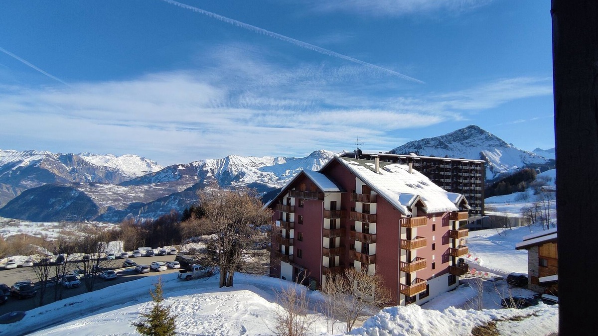 Villarembert Apartment | Le Corbier - Résidence Les Pistes, Appartement 6/7 Personnes au Pied des Pistes
