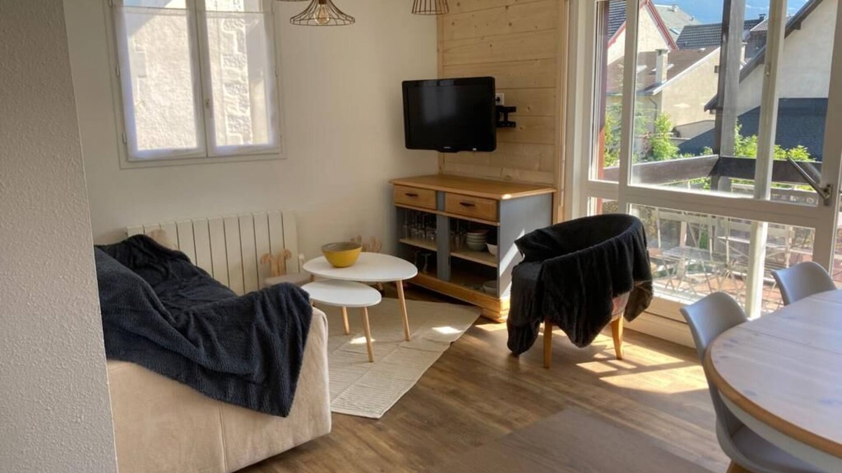 Villard-de-Lans Apartment | Le Cosy des Lilas - Villard de Lans - village center