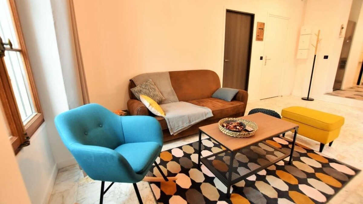 Auvers-sur-Oise Apartment | LE COTTAGE AUVERSOIS - GROUND FLOOR