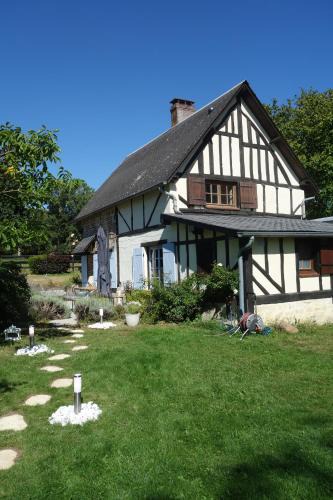 La Fresnaie-Fayel House | Le cottage du Coudray, gîte avec chalet sauna
