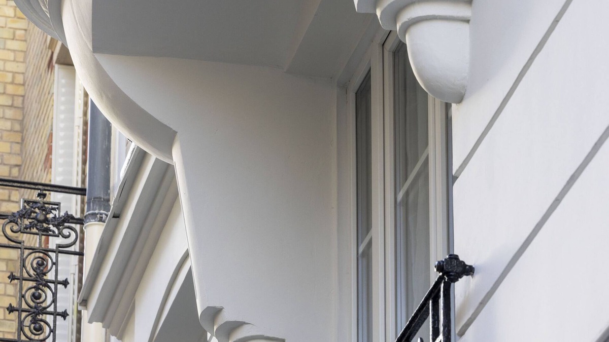 12th Arrondissement Hotel | Le Daum