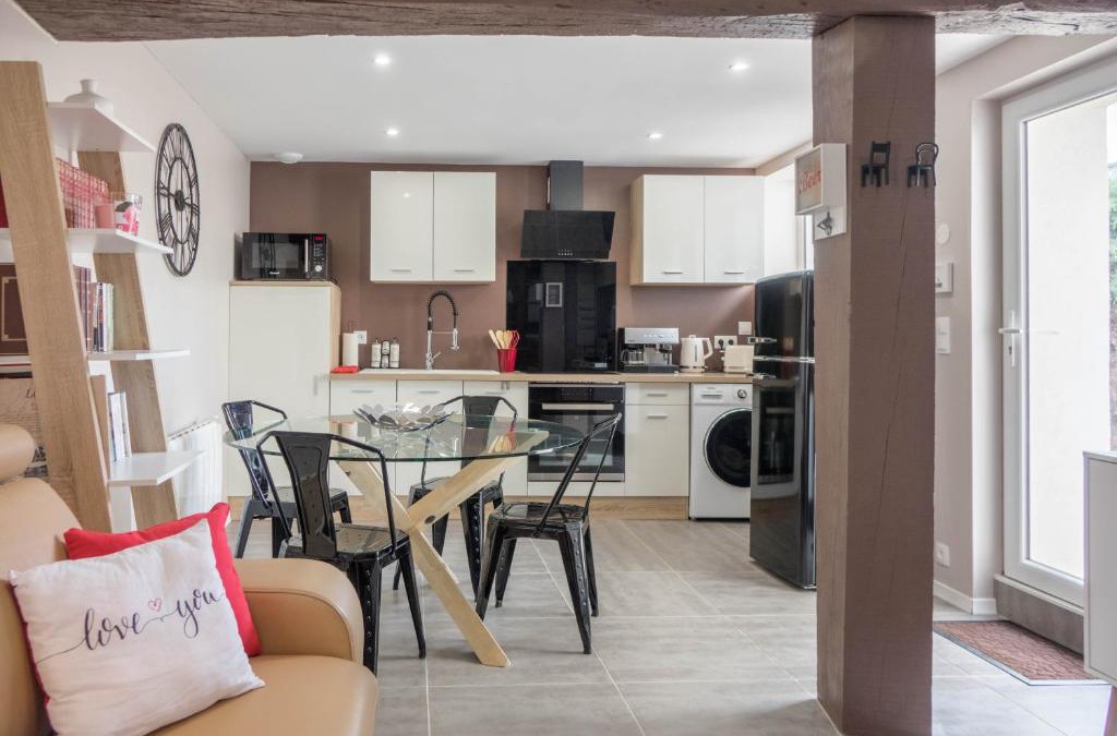 Saint-Denis-de-l'Hotel House | Le Dionysien * (petite maison avec terrasse)