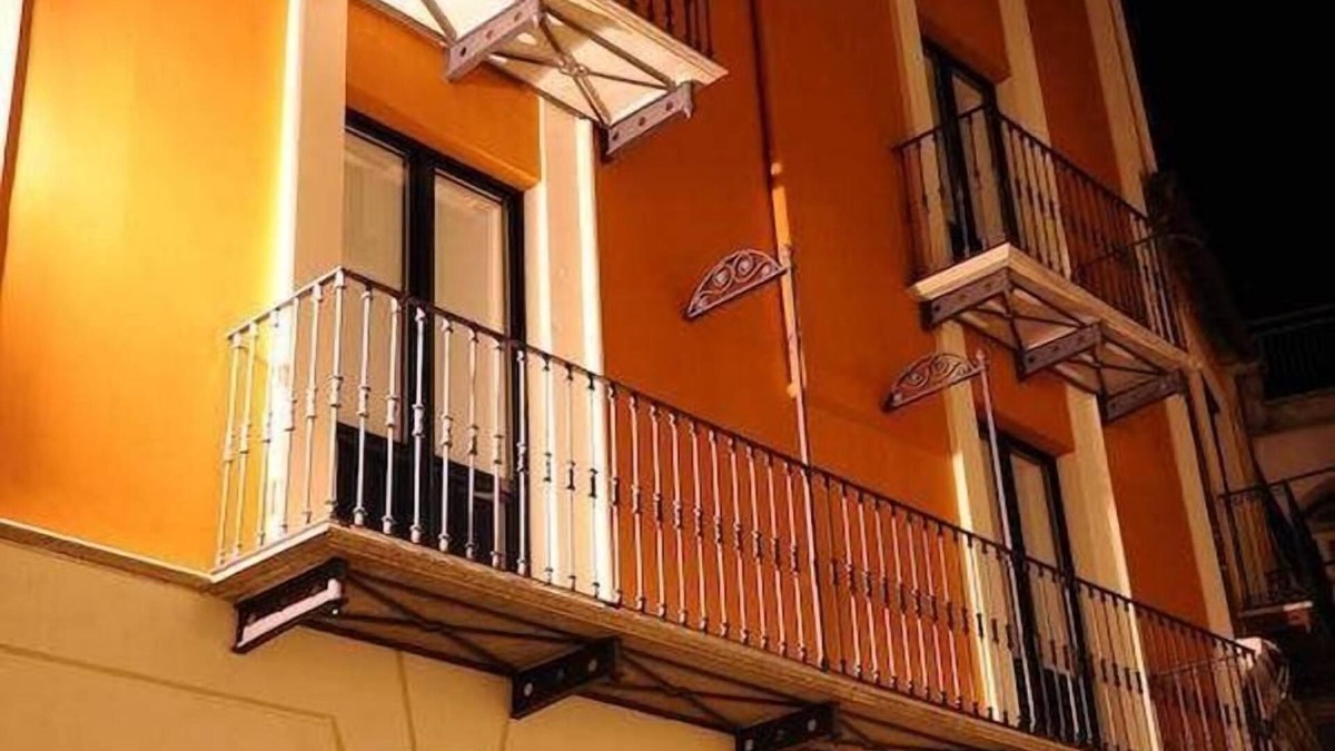 Montecorvino Rovella Hotel | Le Dodici Lune