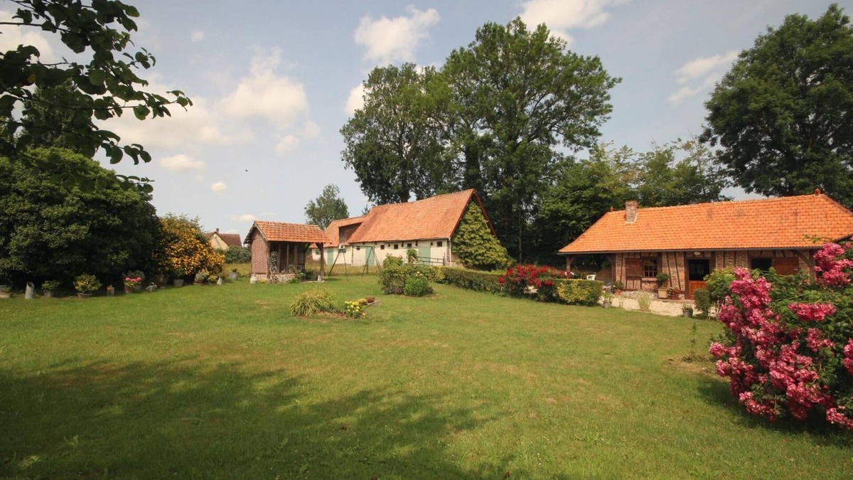 Saint-Maclou-de-Folleville House | Le Four à Pain de la Pierre