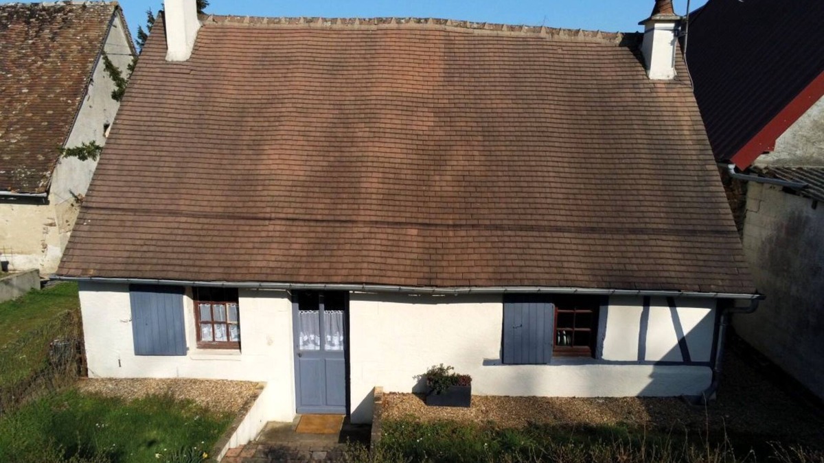Le Noyer House | Le gîte des Ânes. Sleeps 5