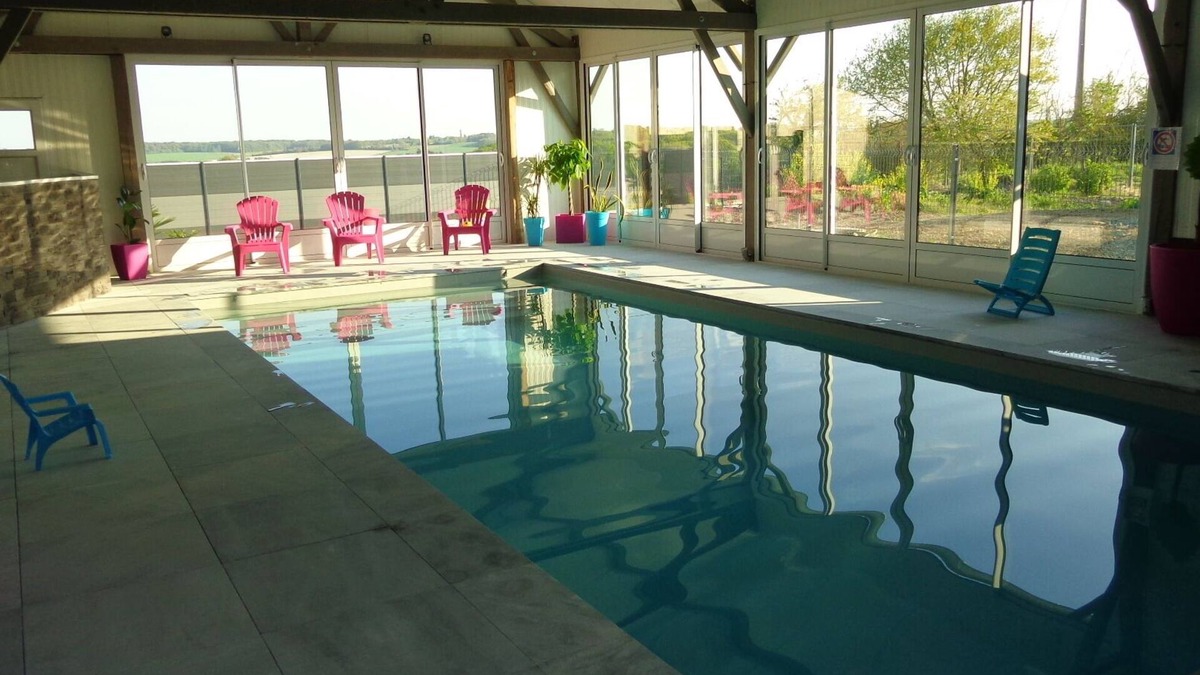 Bournan Other | Le gîte des chevrettes, on a farm, heated indoor swimming pool, castles
