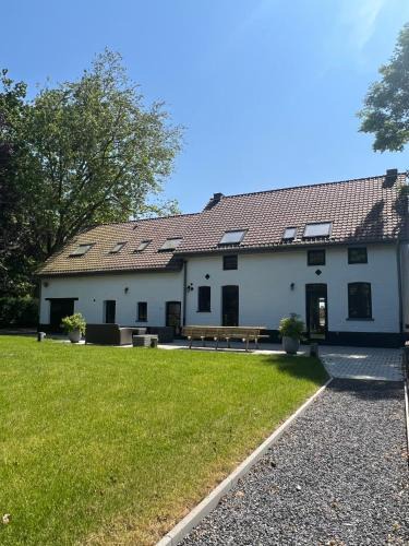 Frasnes-lez-Buissenal House | Le Gîte du Jardinier