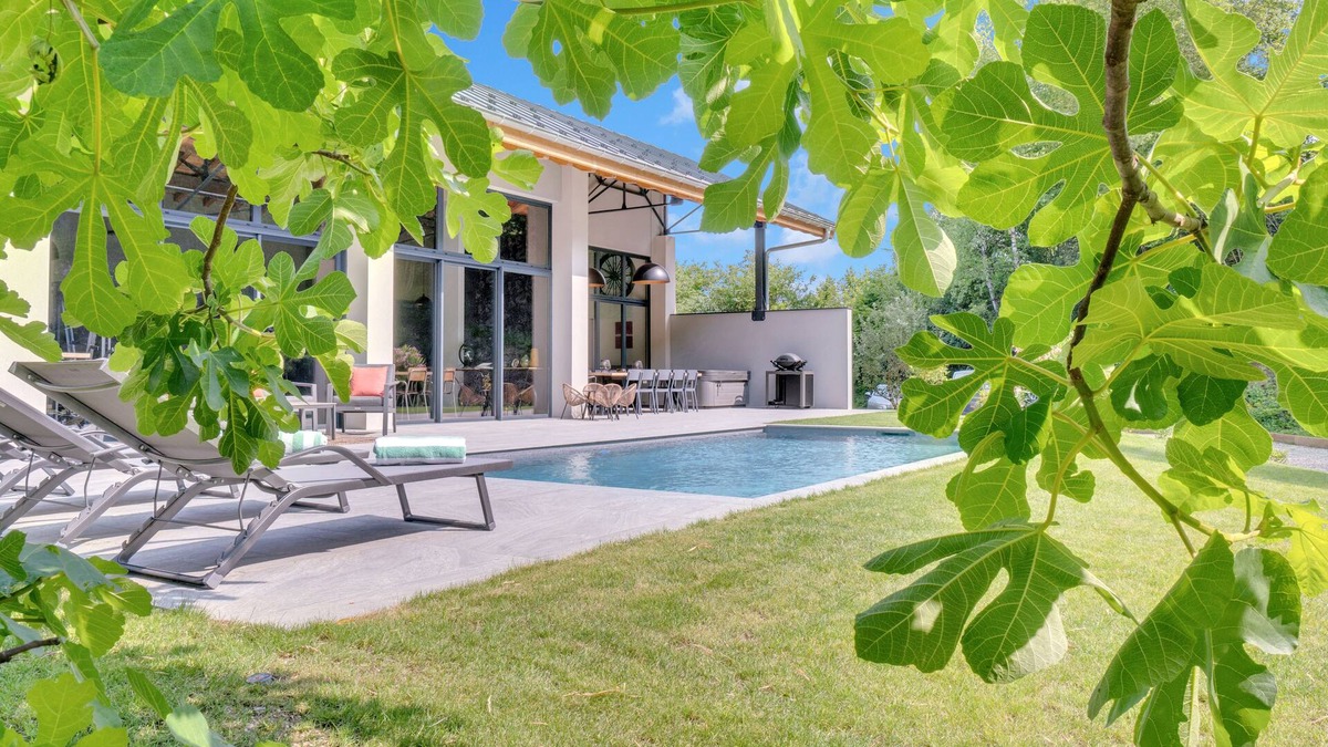 Le Bourget-du-Lac House | Le Garage à François