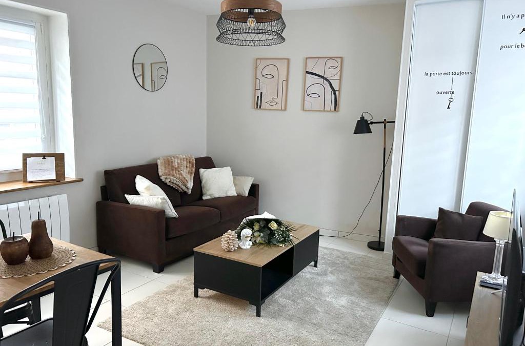 Margny-les-Compiegne Apartment | Le Georges studio
