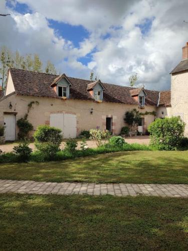 Suevres House | Le gite des Choiseaux, piscine et parc au cœur de la nature