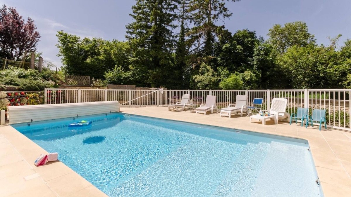 Balnot-sur-Laignes House | Le Gite du Petit Ecureuil