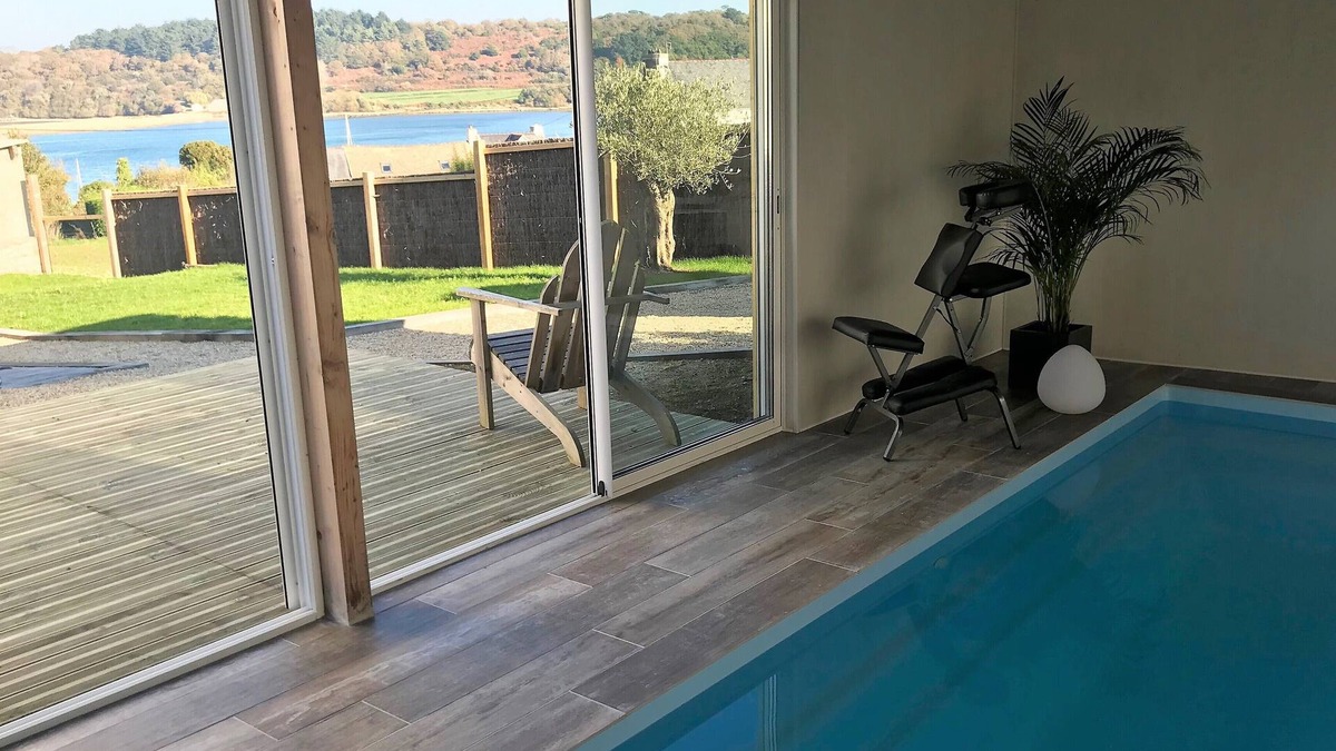Plouezoch House | Le gite TY STEREC SWIMMING POOL indoor heated to 29° view and HAMMAM