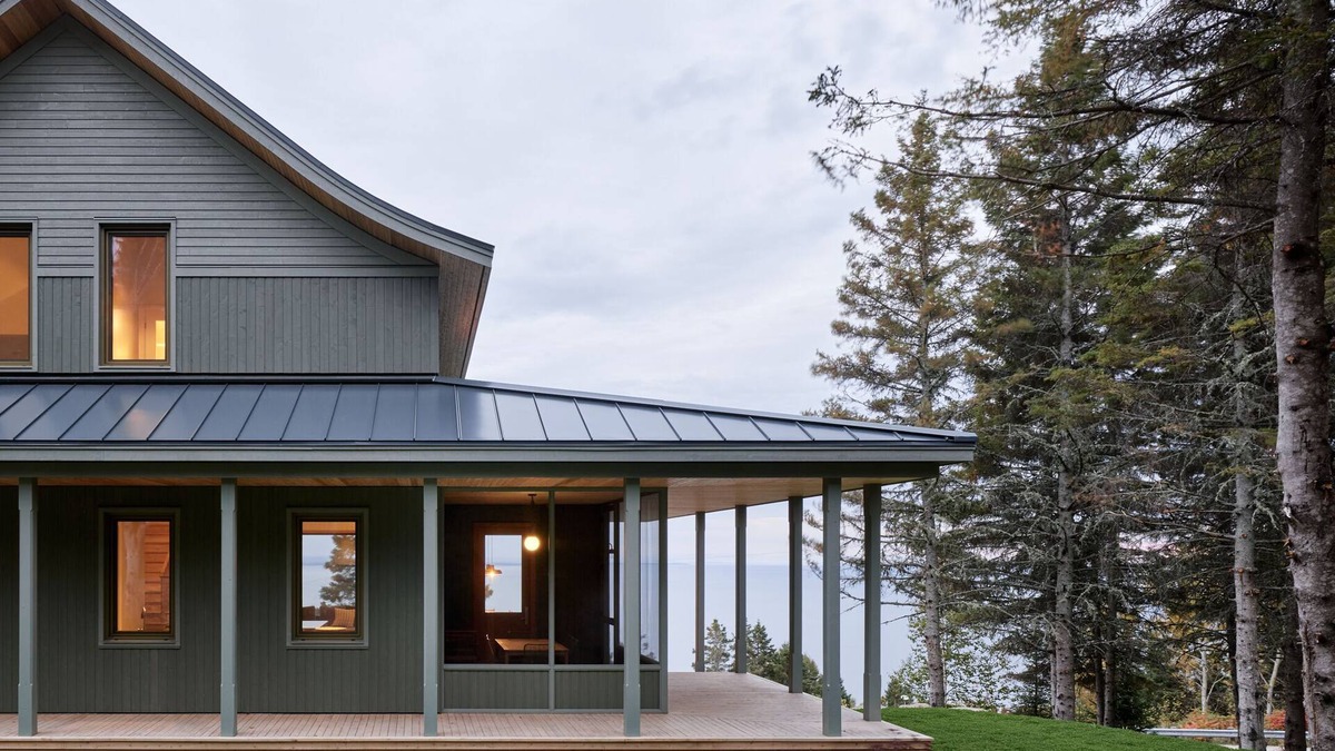 La Malbaie House | Le Grand Bercail: Luxury Family Villa