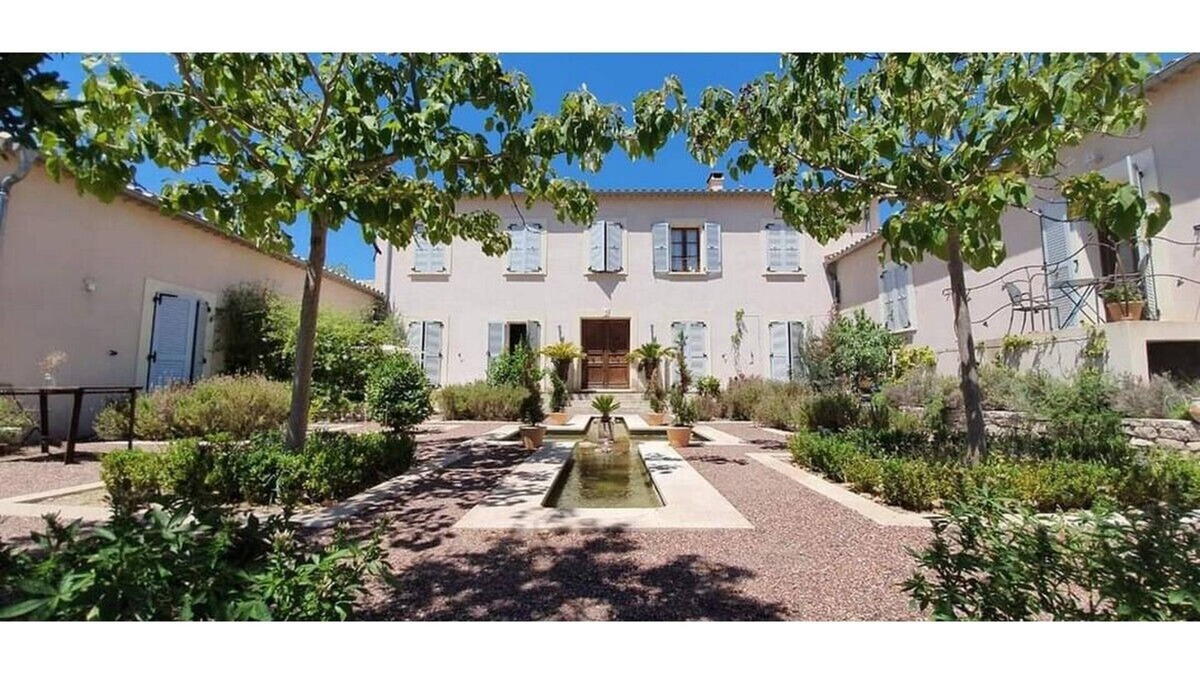 Clermont-l'Herault Villa | Le Grand Hermitage - Villenuevette, Languedoc Roussillon