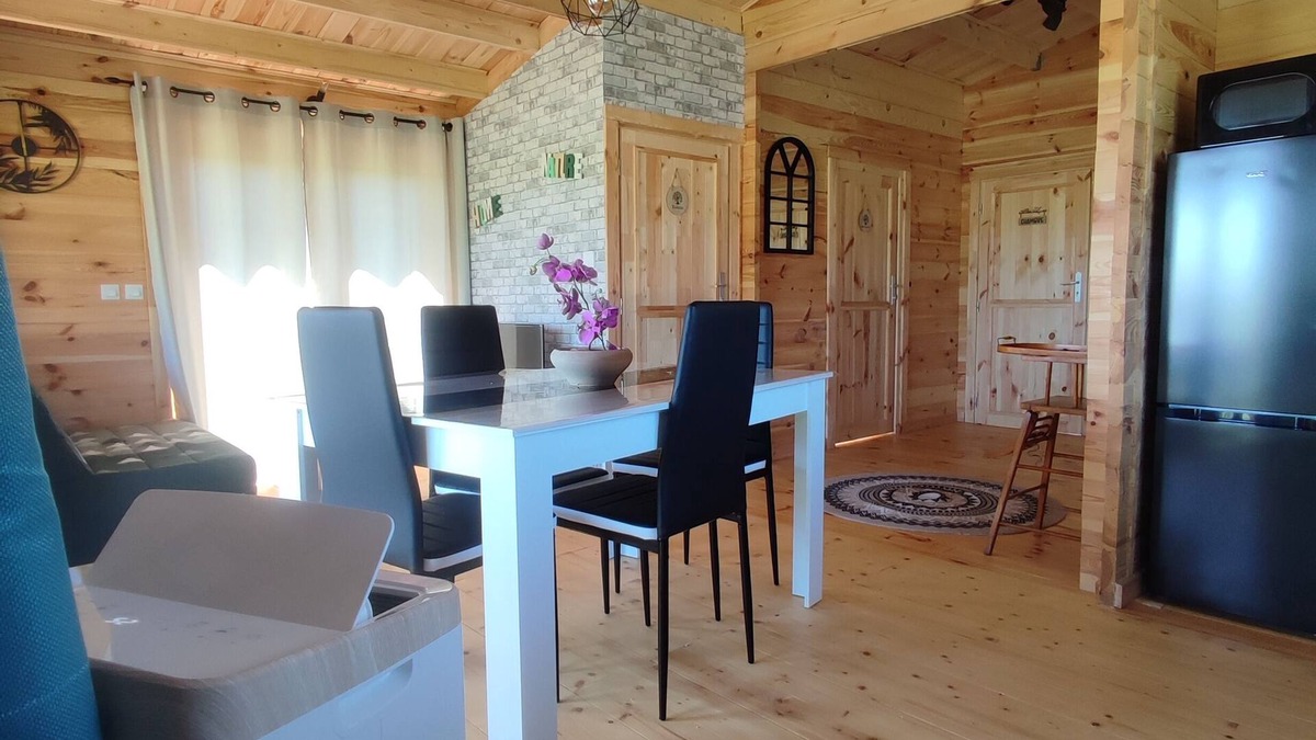 Montferrand-du-Perigord Ski Chalet | Le Hameau des Champs Chalet N°2