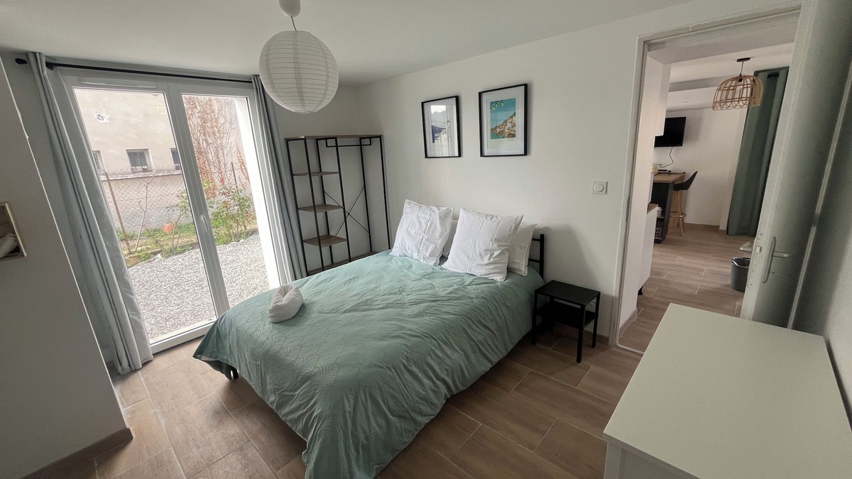 Tain-l'Hermitage Apartment | Le happynous cosy, air-conditioned, wifi, private parking