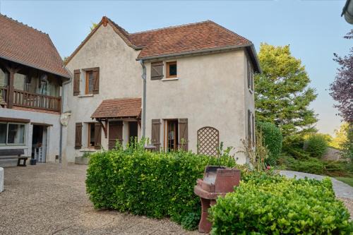 Saint-Aignan House | Le Haut Bois - 14 personnes à 5 min du Zoo et centre ville - 1 appartement en dépendance