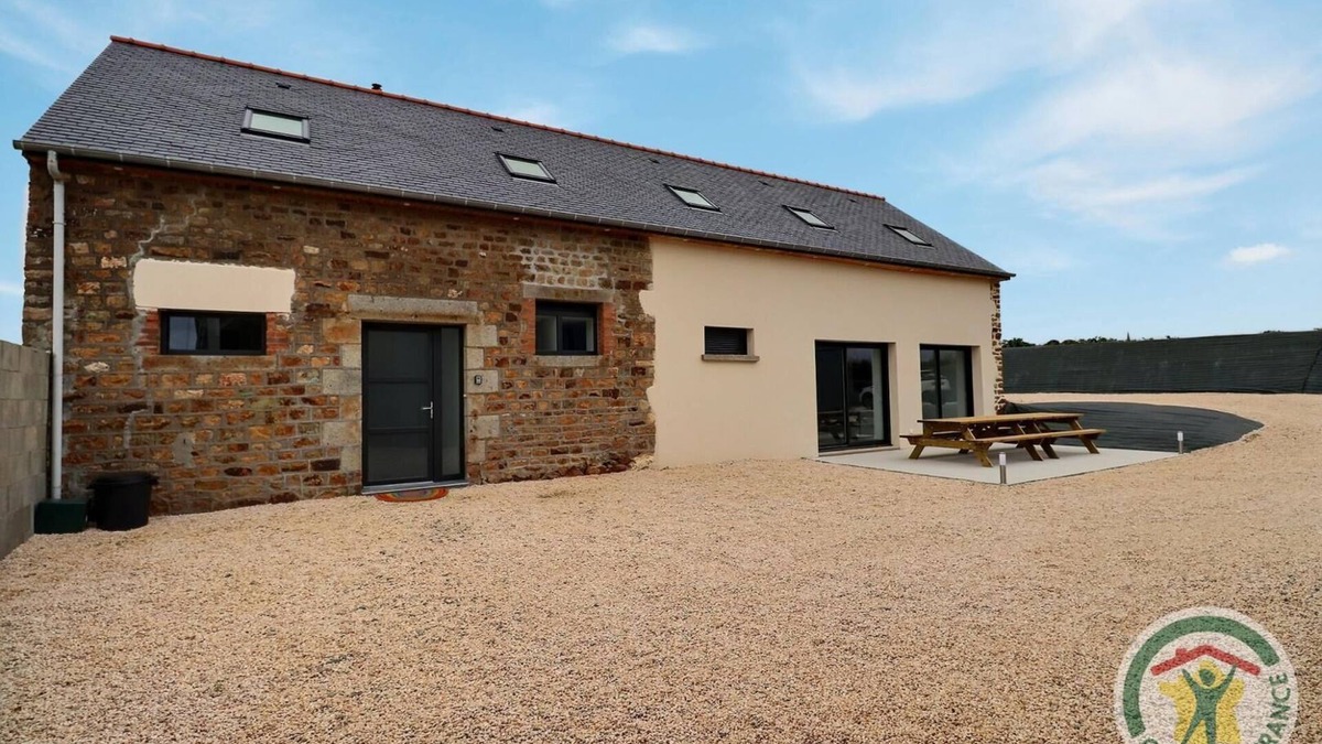 Parce House | Le Jaunouse - Parce - Gîte