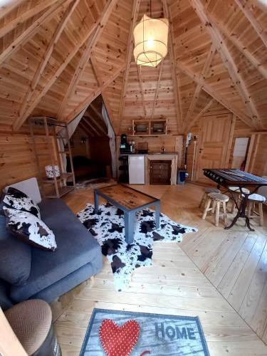 La Chapelle-devant-Bruyeres Ski Chalet | Le Kota Etable