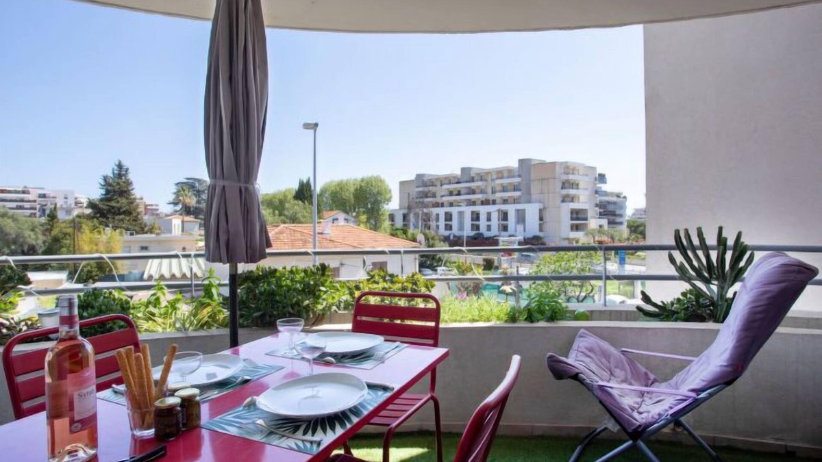 Cros-de-Cagnes Apartment | Le Lagon Bleu by Interhome