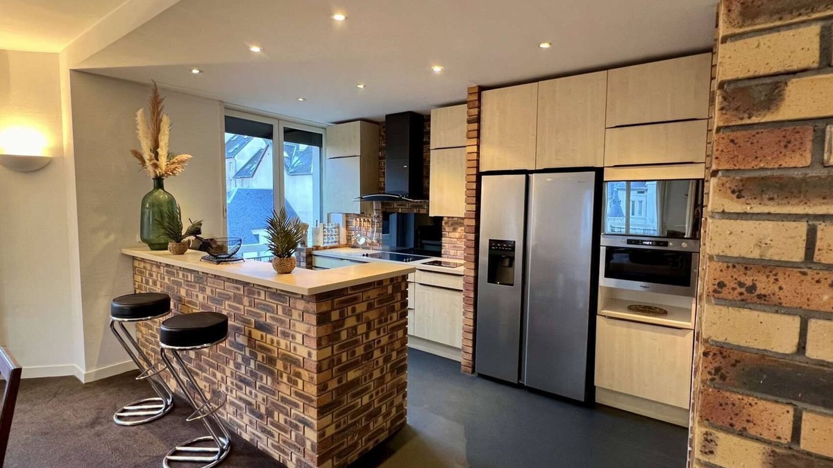 Bagneres-de-Luchon Apartment | Le loft d'Étigny - 50 mètres du Télécabine
