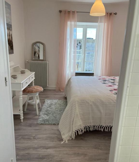 Champagne-et-Fontaine House | Le Loriot