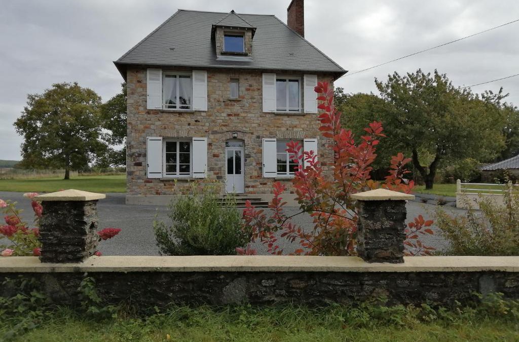 Aunay-sur-Odon House | Le Lutice
