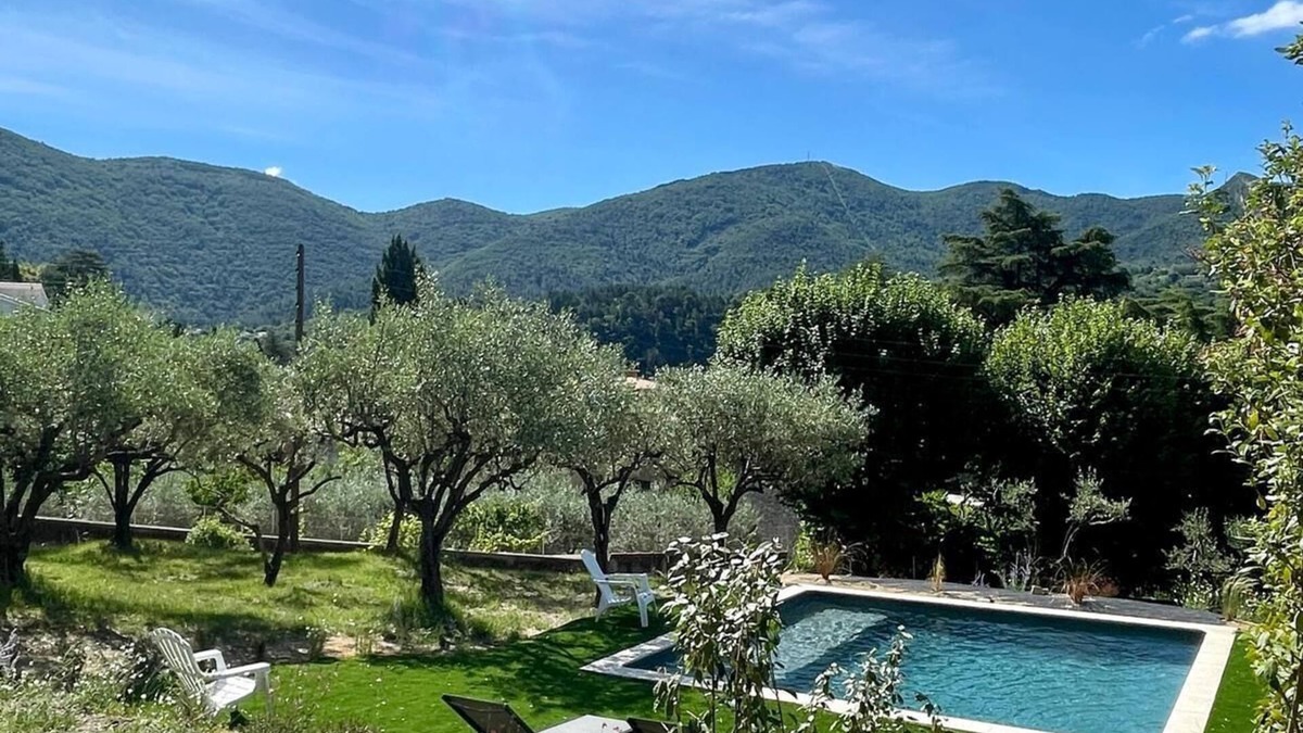 Nyons House | LE MAËLIA ☆ The countryside 350m (5min walk) from the town center