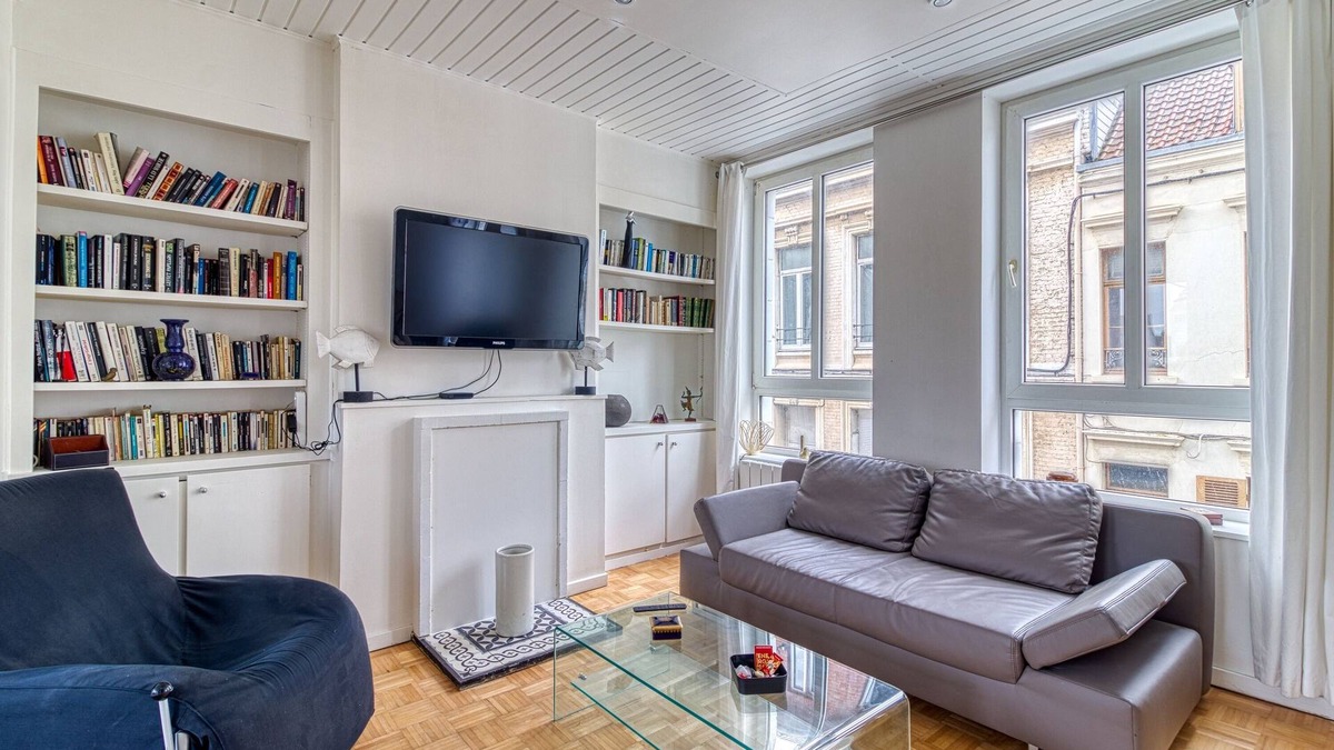 Gare Apartment | Le Majestin - Appt 6p, Calais centre
