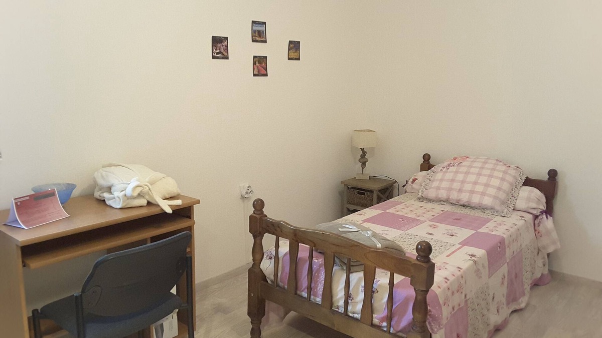 Saint-Maximin House | Le Mas de Tiomka - single B & B, swimming pool, quiet 4km Uzès