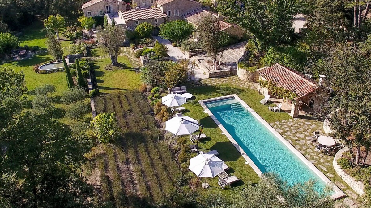 Menerbes House | Le Mas des Lunes - Seven-Bedroom Luxury Estate with Pool