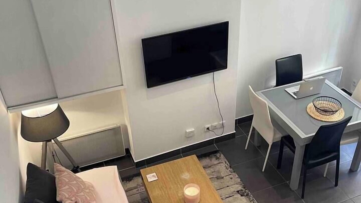 6th Arrondissement Apartment | Le Masséna d'Or: Quiet, Metro + Parc Tête D'or