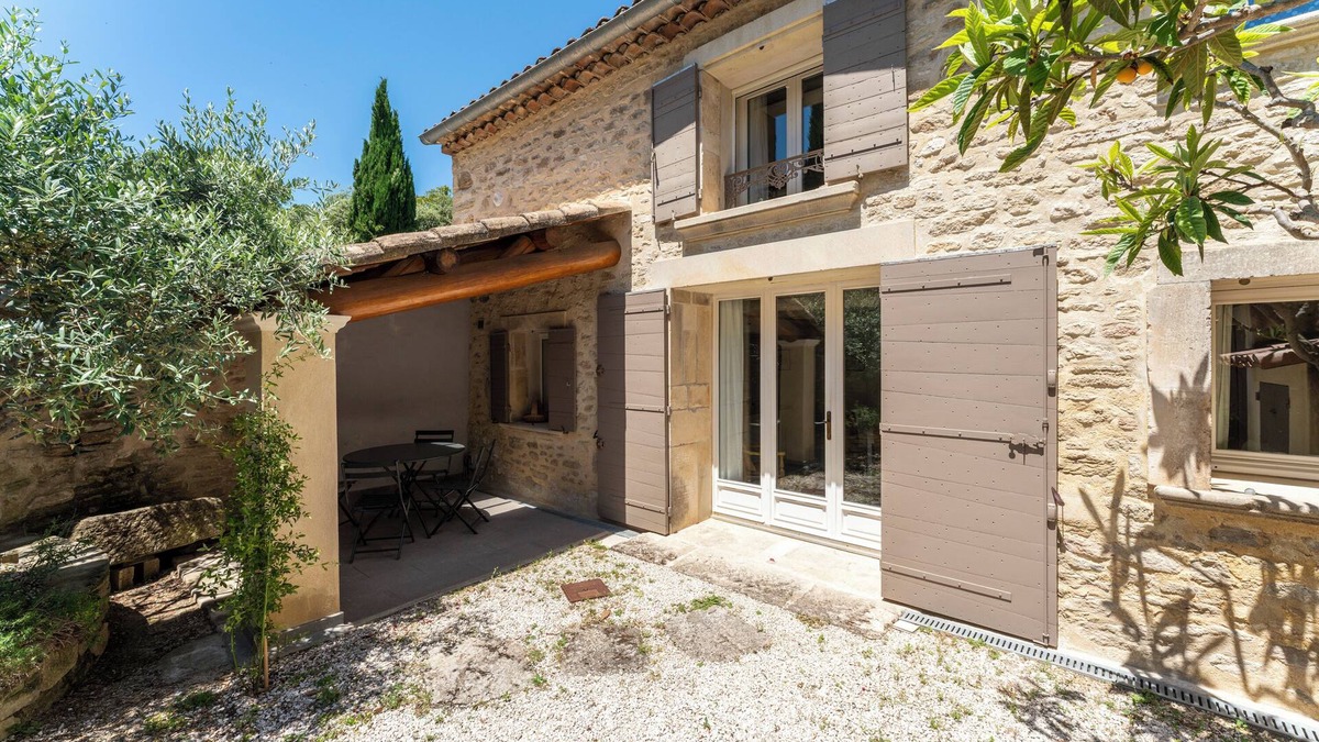 Cabrieres-d'Avignon House | 'Le Mazet en Provence de Cabrières-d'Avignon' with Private Terrace, Garden, and Wi-Fi