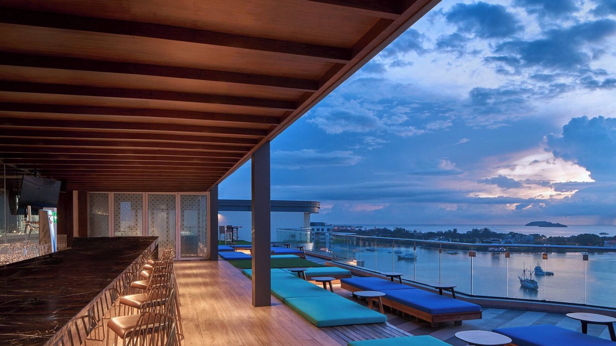 Downtown Kota Kinabalu Hotel | Le Meridien Kota Kinabalu